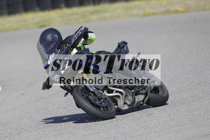 /06 08.04.2026 Cornu Master School ADR/Gruppe blau/18